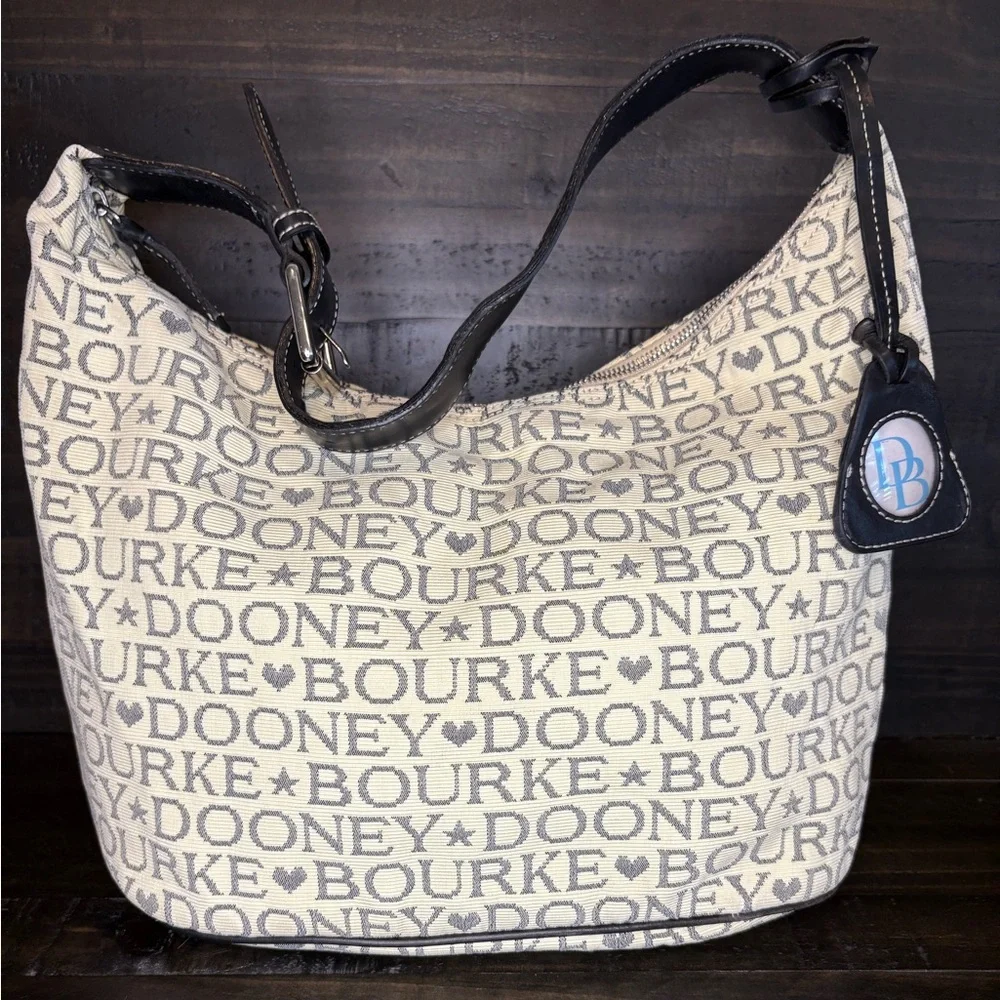 Dooney & Bourke guc dooney